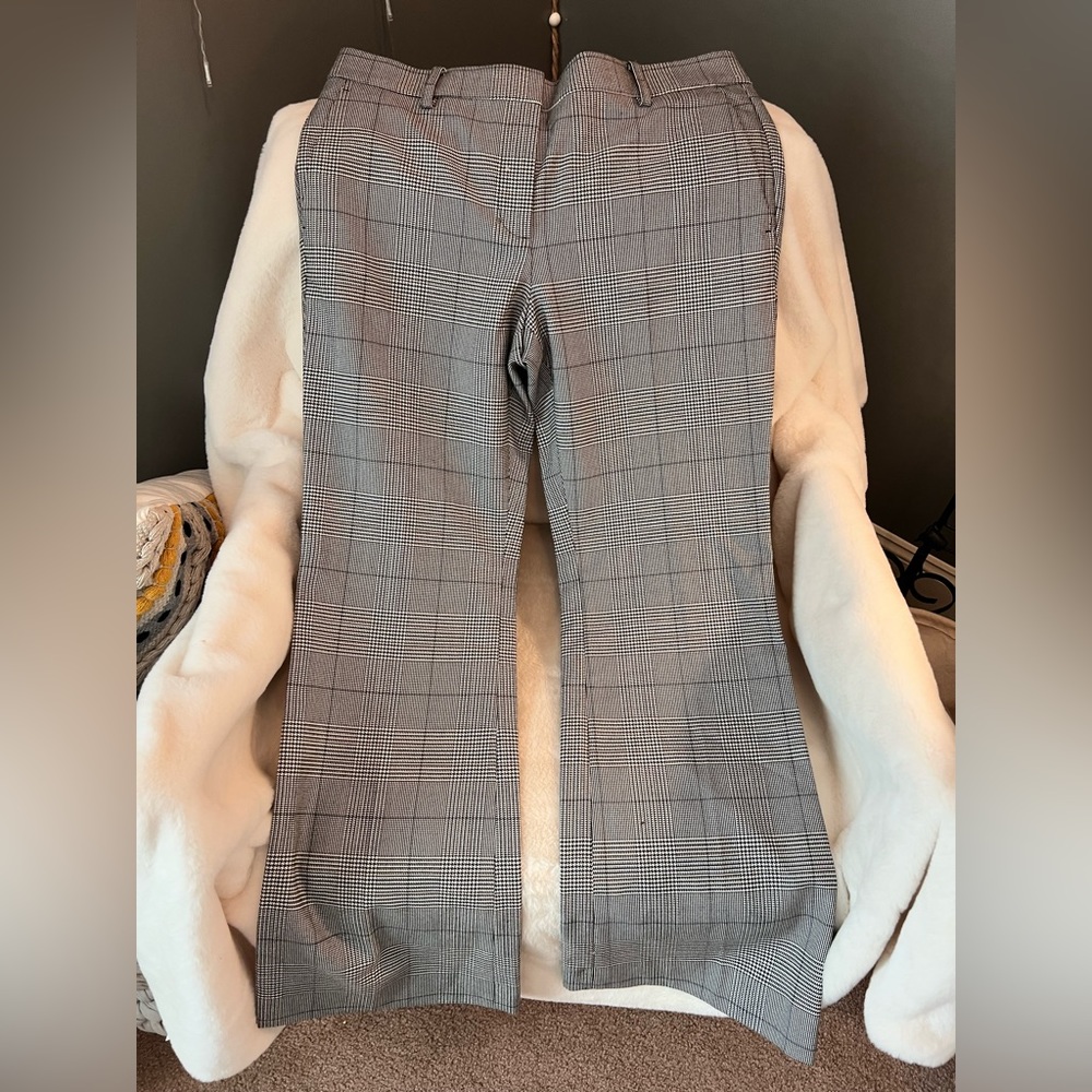 Size 10 Women’s Plaid Ann Taylor Devin Fit Dress Slacks